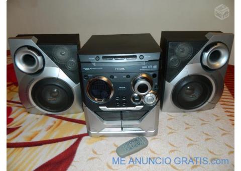 Cadena de música PHILIPS FW M35 por 59€.