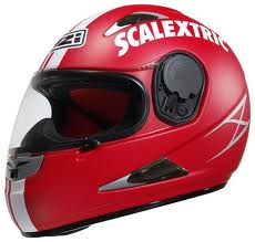Casco de moto SCALEXTRIC NZI por tan solo 79€.